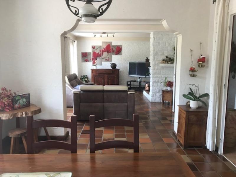 Maison - 198 m² - 8 pièces