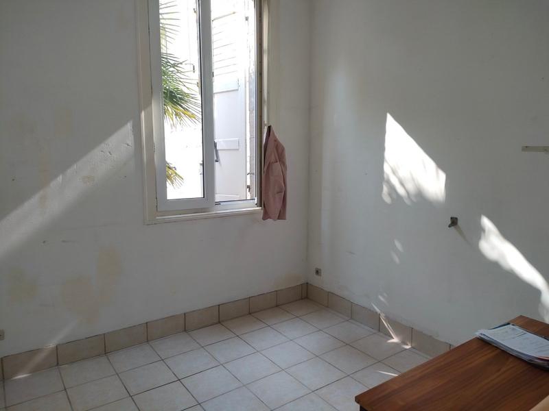 Local commercial - 74 m²