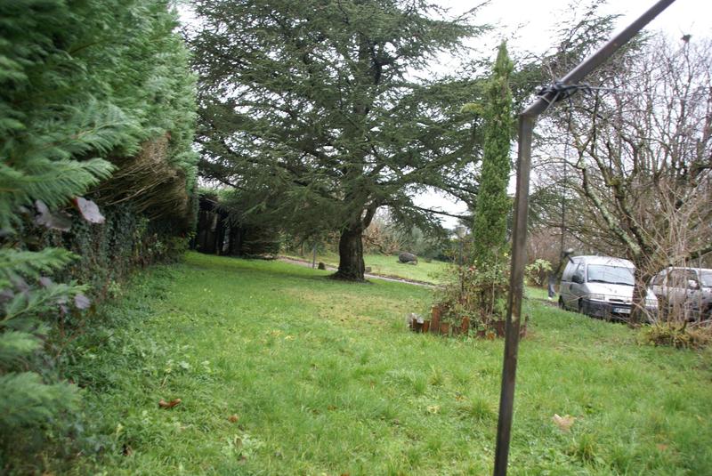 Maison - 450 m² - 12 pièces