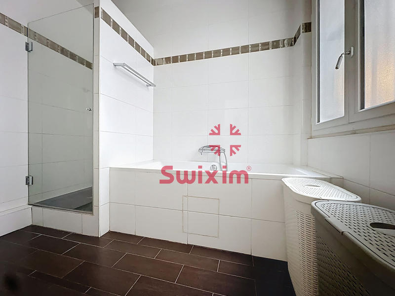 Chambre - 103 m² - 6 pièces