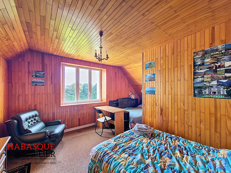 Maison - 159 m² - 7 pièces