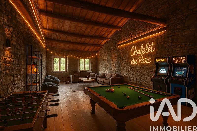 Maison - 200 m² - 8 pièces