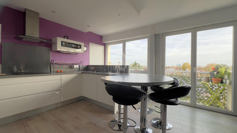 Appartement - 85 m² - 4 pièces