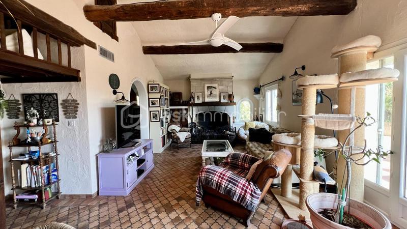 Propriété - 226 m² - 7 pièces