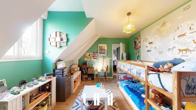 Maison - 160 m² - 6 pièces