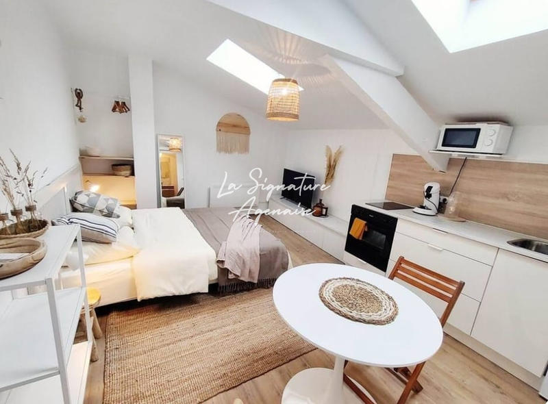 Immeuble - 245 m² - 10 pièces