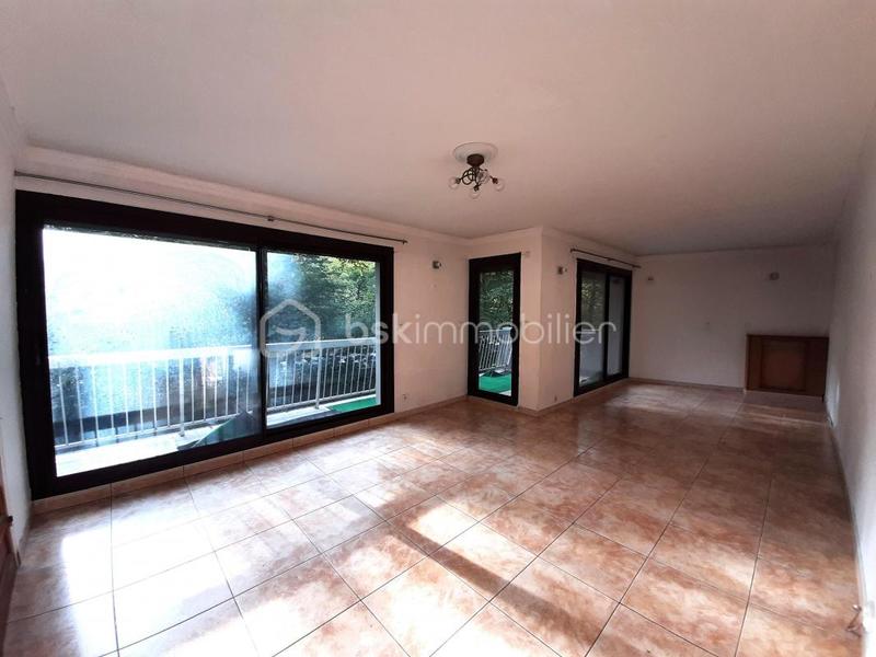 Appartement - 78 m² - 4 pièces