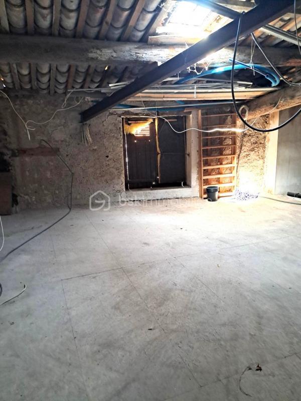 Maison ancienne - 95 m² - 6 pièces