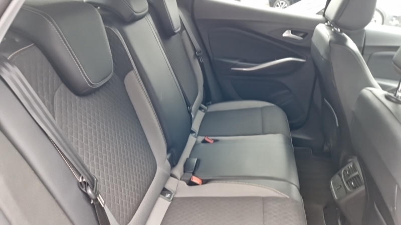 Opel grandland 1.5 Diesel 130 Ch Bva8 Elegance Business