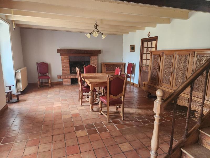 Maison - 230 m² - 8 pièces