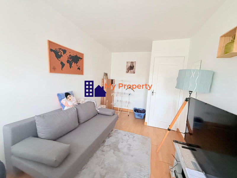 Appartement - 93 m² - 5 pièces