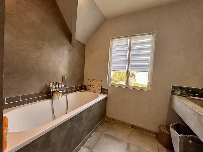 Pavillon - 181 m² - 7 pièces