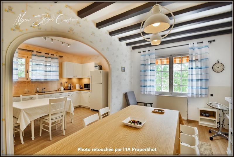 Propriété - 231 m² - 8 pièces