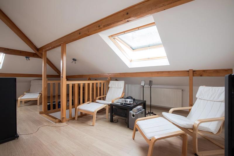 Maison - 200 m² - 10 pièces