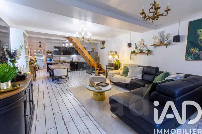 Maison - 97 m² - 5 pièces