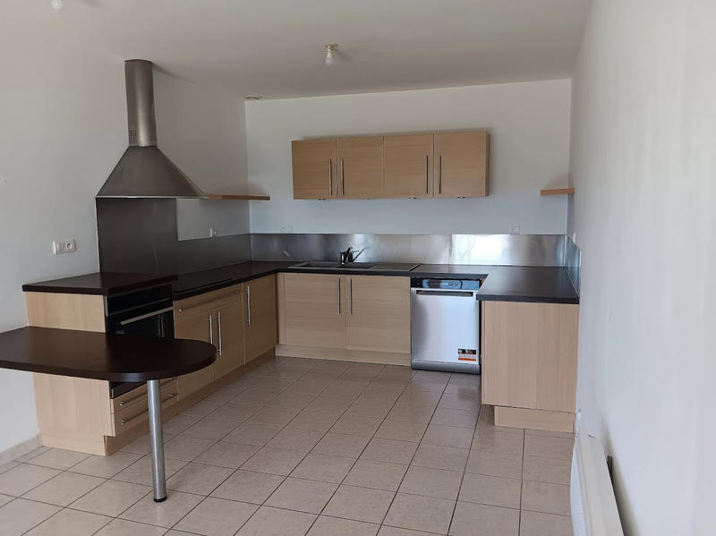 Maison - 93 m² - 4 pièces