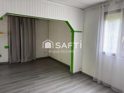 Maison - 100 m² - 5 pièces