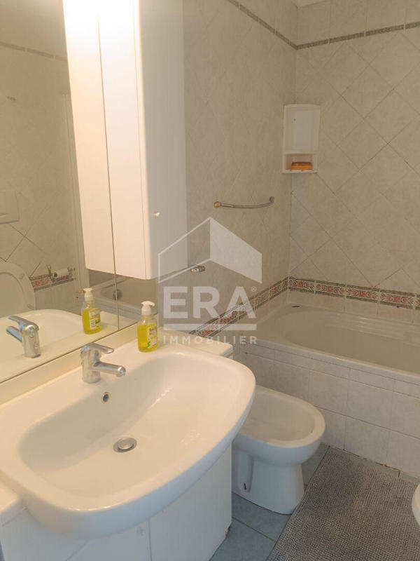 Appartement - 63 m² - 2 pièces