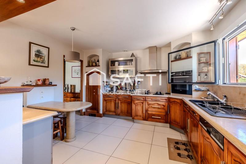 Maison - 133 m² - 5 pièces