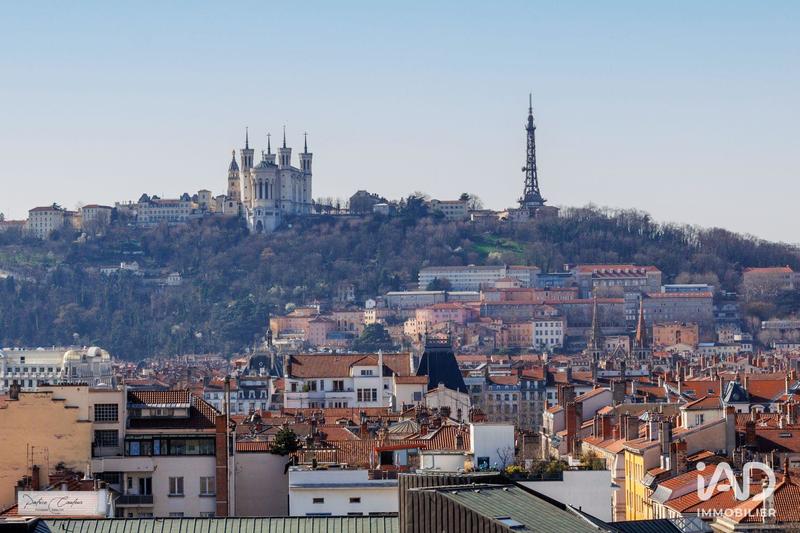 Appartement - 85 m² - 3 pièces