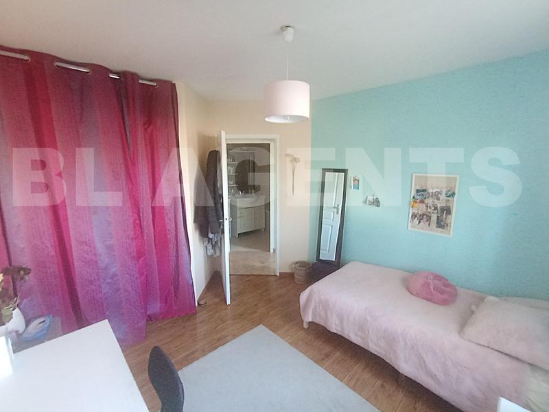 Maison - 96 m² - 4 pièces