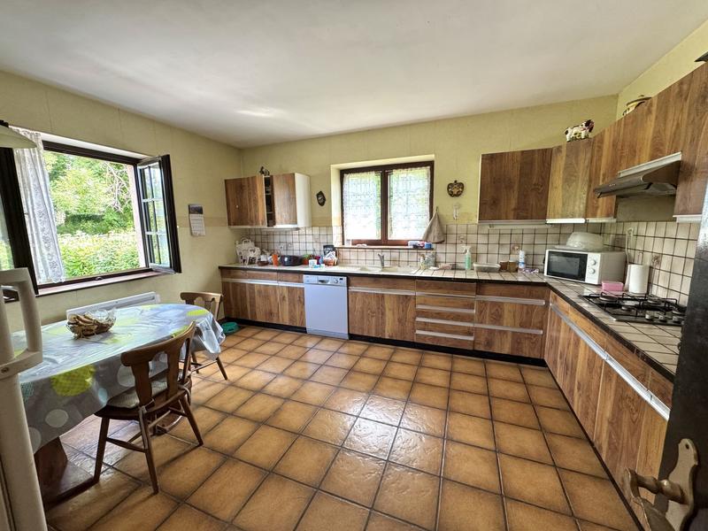 Maison - 136 m² - 6 pièces
