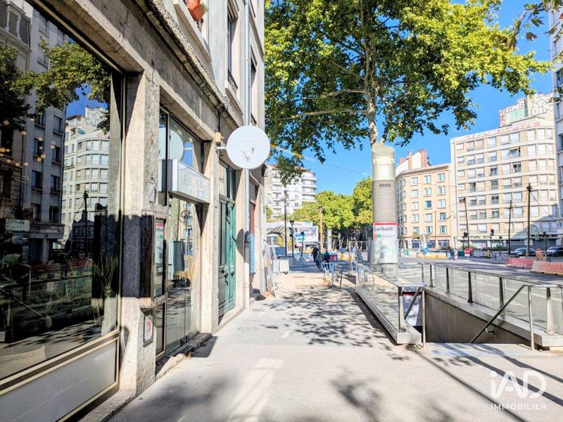 Local commercial - 100 m²