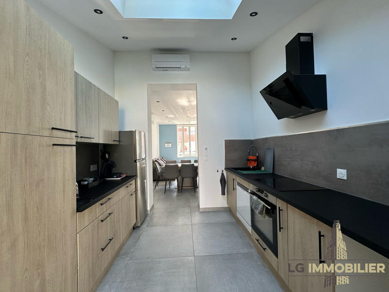 Maison - 91 m² - 5 pièces