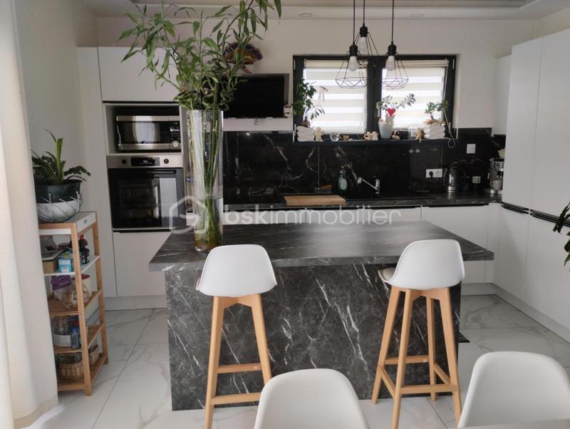 Maison - 114 m² - 5 pièces