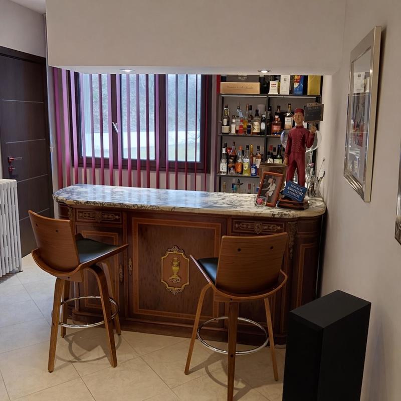 Maison - 333 m² - 12 pièces