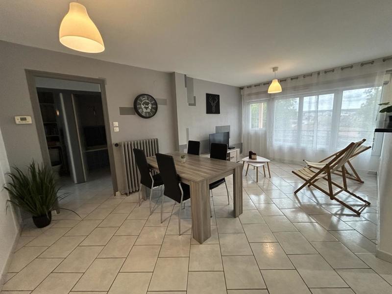 Appartement - 67 m² - 4 pièces