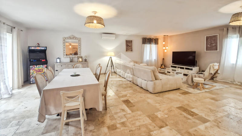 Maison - 155 m² - 5 pièces