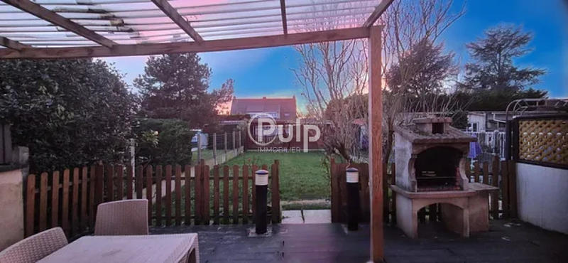 Maison - 83 m² - 4 pièces