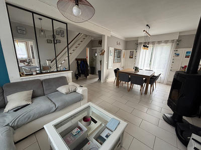 Maison - 145 m² - 7 pièces