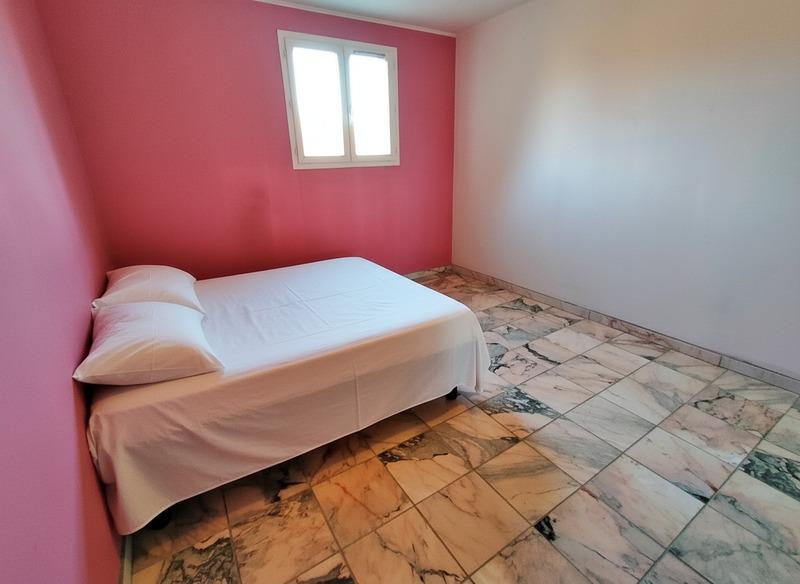 Maison - 233 m² - 8 pièces