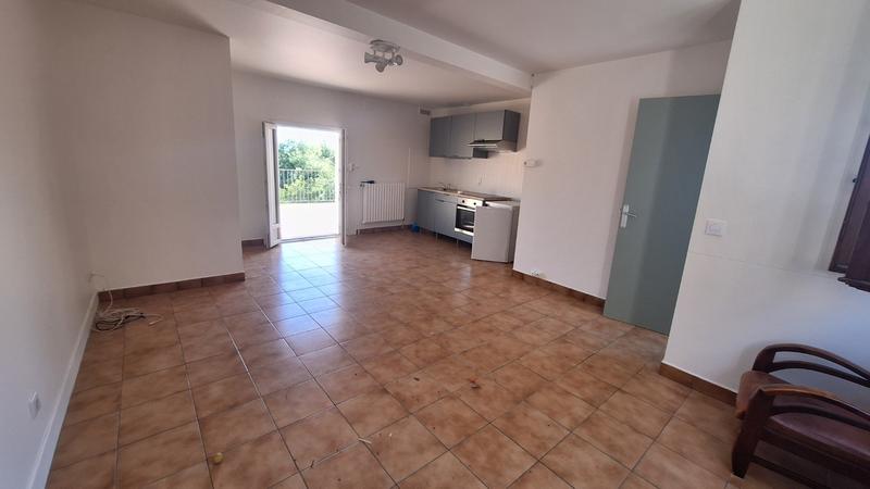 Maison - 90 m² - 3 pièces