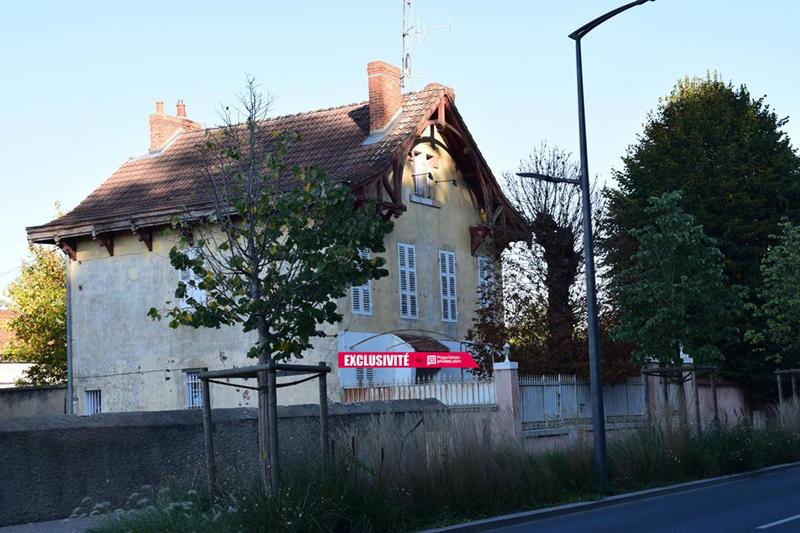 Maison - 146 m² - 8 pièces