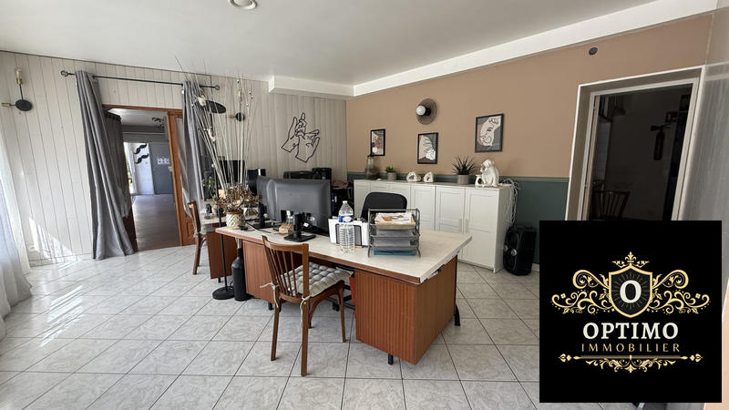 Maison - 450 m² - 12 pièces