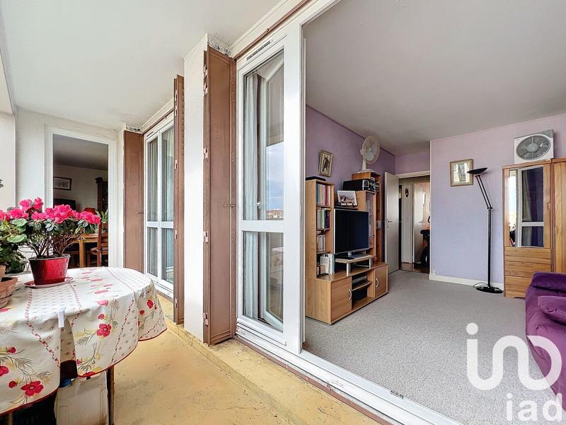Appartement - 82 m² - 4 pièces