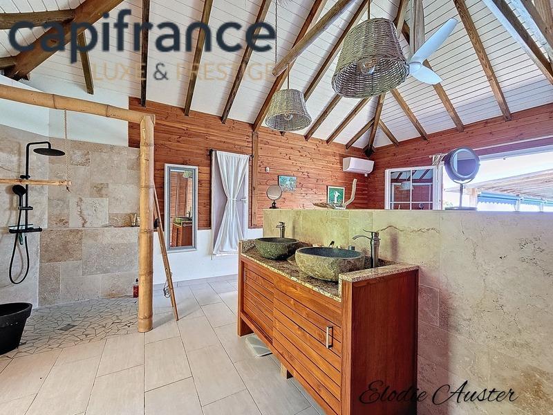 Maison - 173 m² - 5 pièces