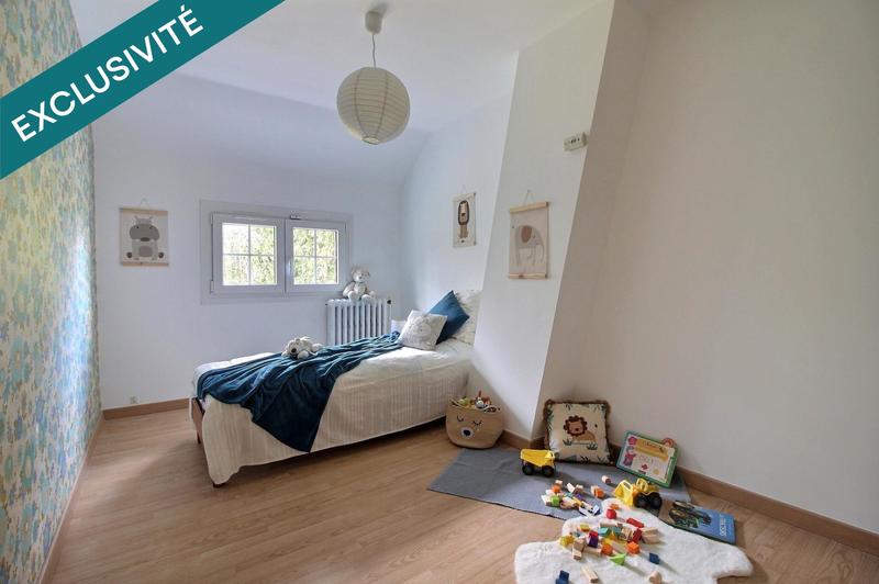 Maison - 163 m² - 8 pièces