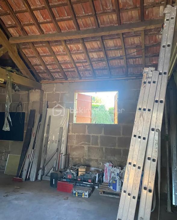 Maison - 100 m² - 1 pièce