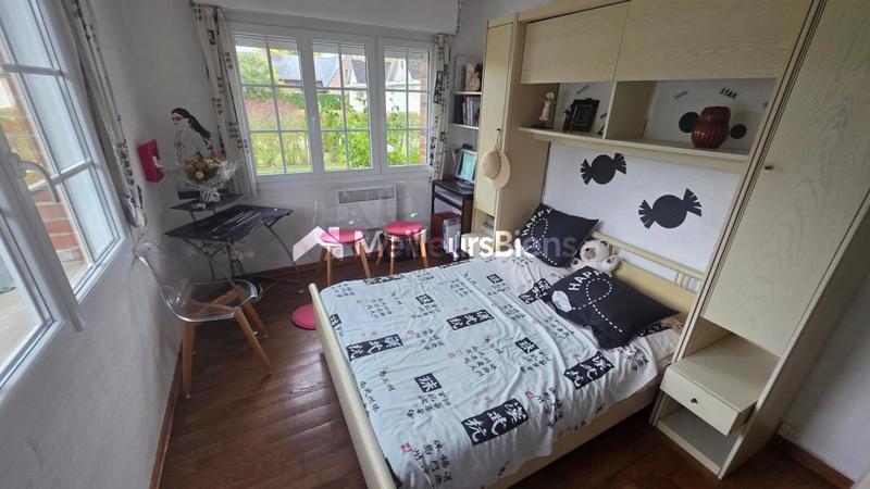 Maison - 135 m² - 6 pièces