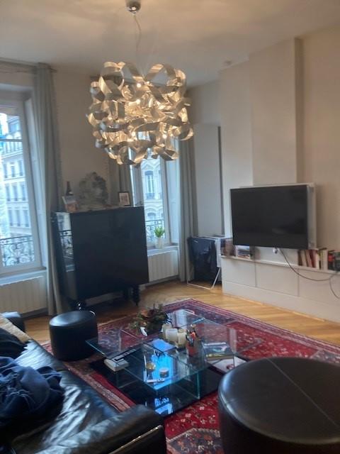 Appartement - 100 m² - 4 pièces