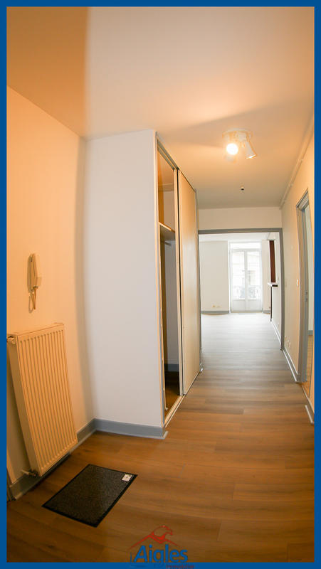 Appartement - 80 m² - 3 pièces