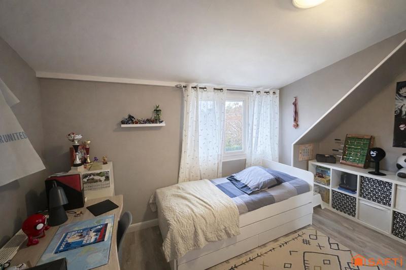 Maison - 85 m² - 4 pièces