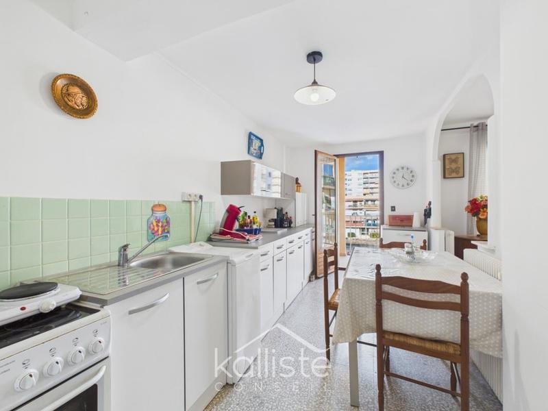 Appartement - 81 m² - 4 pièces