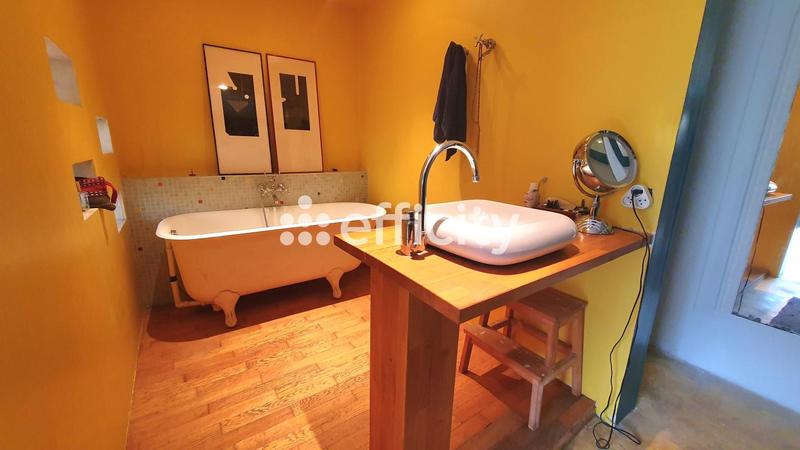 Appartement - 172 m² - 7 pièces