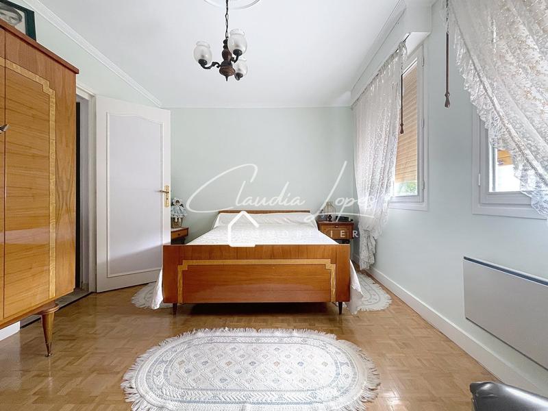 Maison - 135 m² - 6 pièces