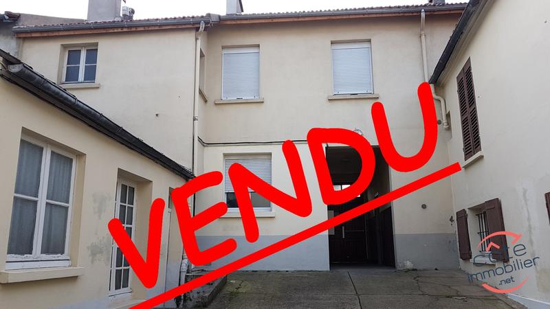 Maison - 99 m² - 5 pièces